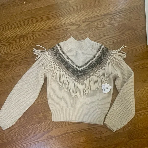 Altar'd State Fringe Sweater Size XS. NWT - Picture 1 of 2